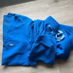 Royal blue medium figs scrubs